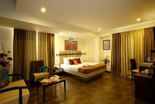 Hotel Utsav Deluxe Púna Exteriér fotografie
